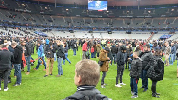 Φωτογραφία του τρίτου βομβιστή του Stade de France έδωσαν οι Γάλλοι (ΦΩΤΟ)