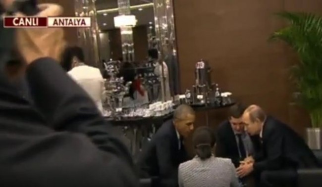Ανεπίσημο τετ α τετ Ομπάμα-Πούτιν στην Σύνοδο Κορυφής