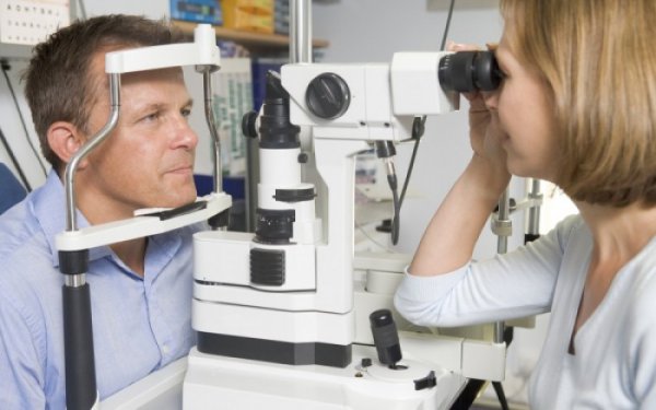 Τα προβλήματα όρασης μπορεί να προδίδουν σοβαρά καρδιαγγειακά προβλήματα