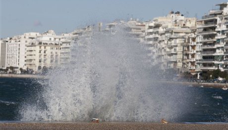 Καιρός στη Θεσσαλονίκη: Ανεβαίνει η θερμοκρασία παρέα με βαρδαράκι!