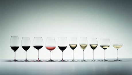 Θεσσαλονίκη: Διάσημος σομελιέ μας αποκαλύπτει το ρόλο του ποτηριού στη γευσιγνωσία του κρασιού