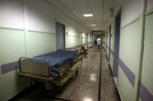 Πάτρα: Ήρθε το χαρτί της παύσης και στον Διοικητή του ΓΚΝΠ, Απόστολο Λέτσιο – Ποιος θα διοικεί τα νοσοκομεία στο μεσοδιάστημα