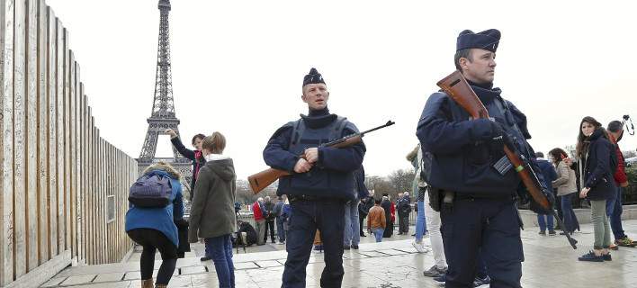 Τρεις οι συλλήψεις για τις τζιχαντιστικές επιθέσεις στο Παρίσι