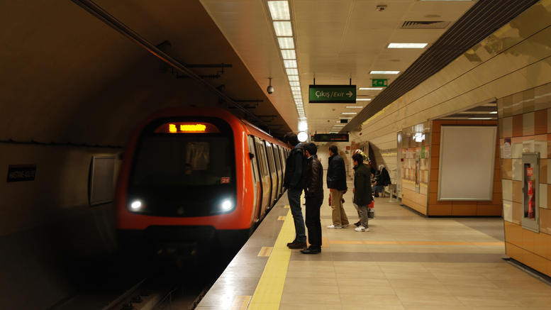 Ισχυρή έκρηξη σε σταθμό μετρό στην Κωνσταντινούπολη!