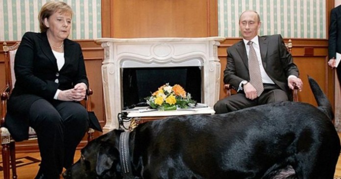 Πούτιν: «Δεν ήθελα να τρομάξω την Μέρκελ με τον σκύλο μου»