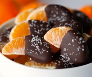 Μανταρίνι με σοκολάτα: Η συνταγή που θα σώσει από τις δύσκολες ώρες της υπογλυκαιμίας