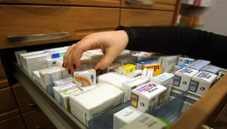 «Άδεια τα ράφια των φαρμακείων των Δημόσιων Νοσοκομείων»