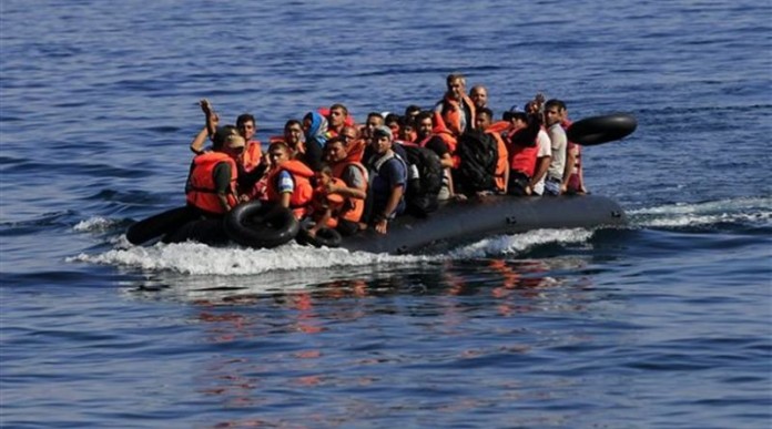 Δίκη ΜΚΟ στη Λέσβο: Κατηγορούνται ότι συνόδευαν παρανόμως μετανάστες από τα τουρκικά χωρικά ύδατα