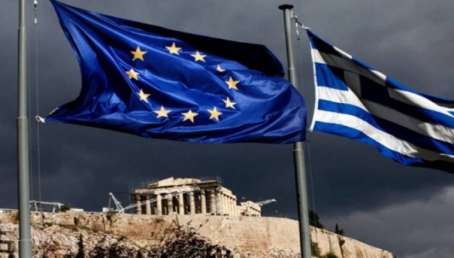 Stratfor: Ο Τσίπρας, το power game και ο κίνδυνος η Ελλάδα να μετατραπεί σε αποθήκη ψυχών