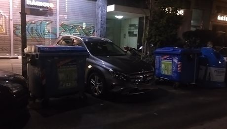 Θεσσαλονίκη: Βραδινό παρκάρισμα; Εκεί που όλα, μα όλα επιτρέπονται! (ΦΩΤΟ)