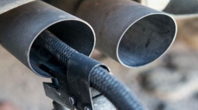 Αλλαγές στα όρια των ρύπων για τα πετρελαιοκίνητα ζητούν στην Ευρώπη