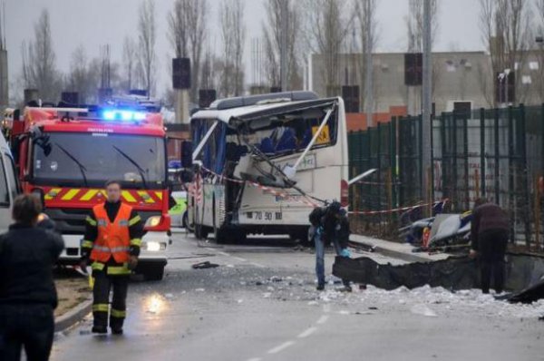 Τραγικό δυστύχημα στη Γαλλία με 6 μαθητές νεκρούς (ΦΩΤΟ)