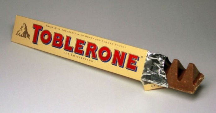 Σε όλη σας τη ζωή κόβετε λάθος τη σοκολάτα Toblerone!