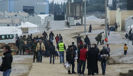 Θεσσαλονίκη: Κέντρο προσφύγων και στη Θέρμη ζητά η ΠΕΔΚΜ από τον Τσίπρα