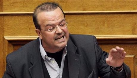Αλ. Τριανταφυλλίδης: «Να κοπούν οι πολλαπλές συντάξεις βουλευτών»