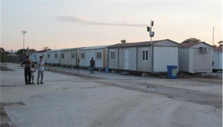 Ενεργοποιείται ο στρατός για το προσφυγικό – Στη Σίνδο 4.000 πρόσφυγες