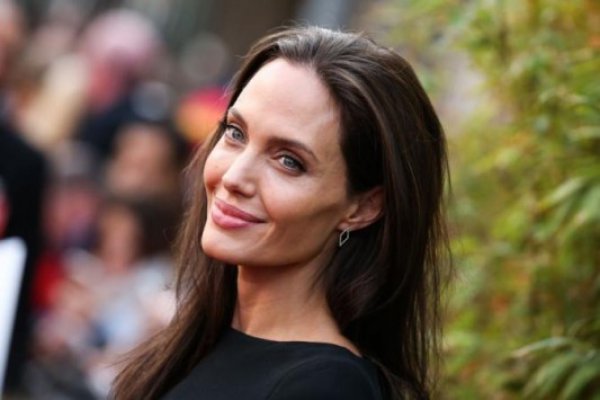 Το φαγητό που ζήτησε να έχει μαζί της η Angelina Jolie κατά τη διάρκεια του ταξιδιού της στην Ελλάδα