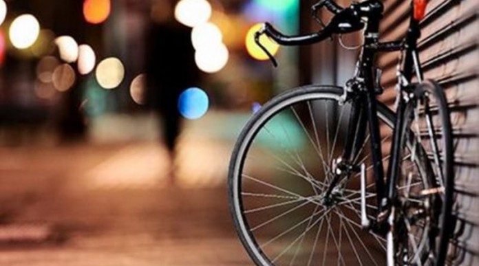 Τρίπολη: Βρήκαν το ποδήλατο του τσαντάκια, αλλά τον έχασαν