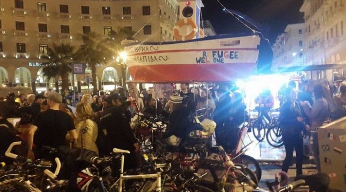 «Είμαστε όλοι μετανάστες» το σύνθημα του 7ου Ποδηλατικού Καρναβαλιού στη Θεσσαλονίκη