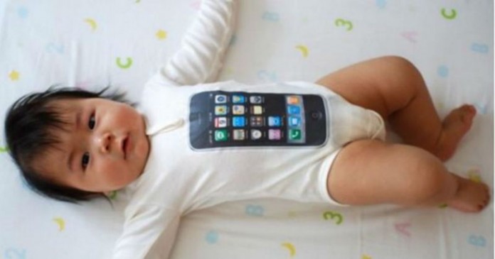 Ένας Κινέζος πούλησε το μωρό του 15 ημερών για να αγοράσει ένα iPhone και μια μοτοσικλέτα.