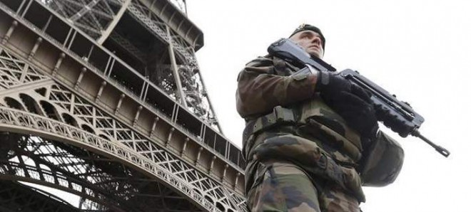 Πυροβολισμοί με τραυματία στο Παρίσι