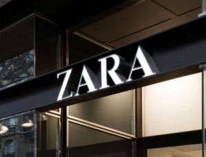 Tο εντυπωσιακό σορτσάκι από τα Zara που μας έχει ξετρελάνει! Κοστίζει μόνο…