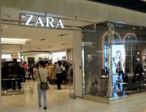 Η ολόσωμη φόρμα από τα Zara που θα απογειώσει τις εμφανίσεις σου – Έχει σπάσει ταμεία!