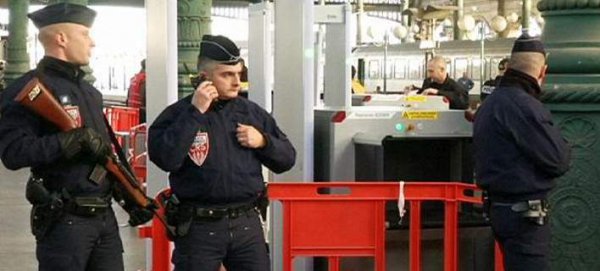 Μπαίνουν ένοπλοι πράκτορες με πολιτικά σε τρένα της Γαλλίας