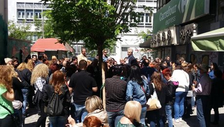 Θεσσαλονίκη: Απεργιακός αγώνας εργαζομένων στα σούπερ μάρκετ Καρυπίδης