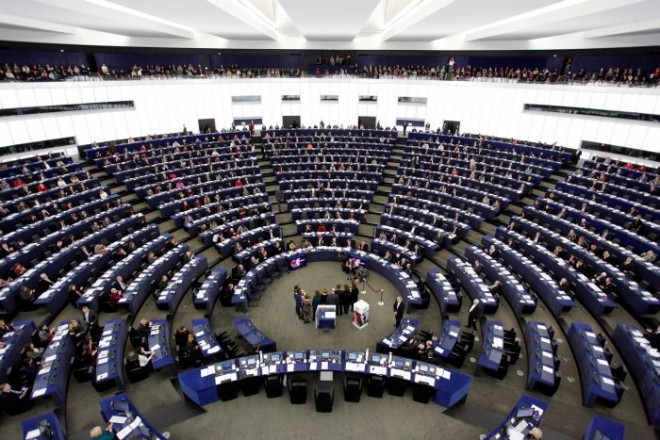 Εγκρίθηκαν έκτακτοι πόροι για προσφυγικό και τρομοκρατία από το Ευρωκοινοβούλιο