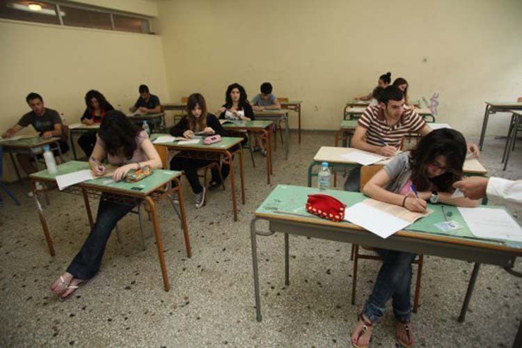 2.300 μαθητές θα δώσουν πανελλαδικές με το παλιό σύστημα εξετάσεων
