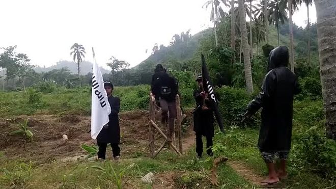 Το ISIS πίσω από πολύνεκρη επίθεση στις Φιλιππίνες!