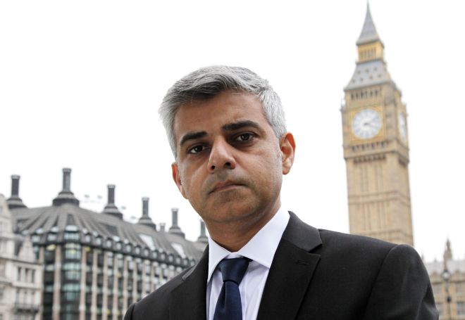 Ο μουσουλμάνος Σαντίκ Καν νέος δήμαρχος Λονδίνου