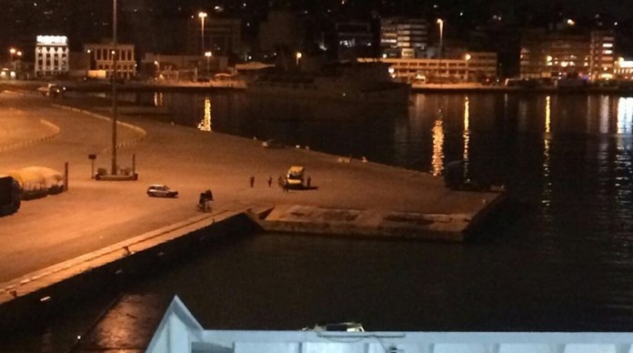 Πλοίο επέστρεψε εσπευσμένα στο λιμάνι του Πειραιά λόγω προβλήματος υγείας αγοριού 2 ετών
