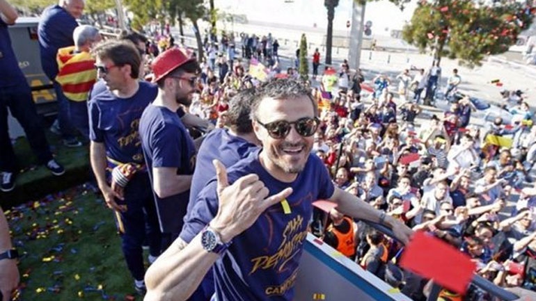 Ξέφρενοι πανηγυρισμοί στη Βαρκελώνη για την κούπα της Μπάρτσα