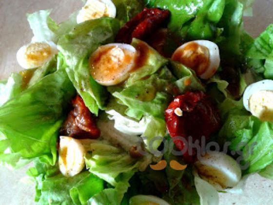 Η συνταγή της Ημέρας: Πράσινη σαλάτα με αυγά ορτυκιού