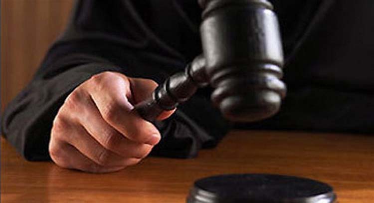 Ένωση Διοικητικών Δικαστών: «Μνημόνιο διαρκείας ο κόφτης»