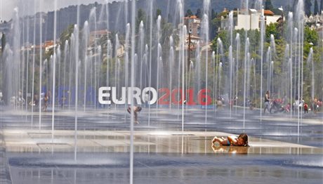 Θεσσαλονίκη – Χαλκιδική: Αυτά είναι τα 5 σημεία… ναοί για το Euro 2016!