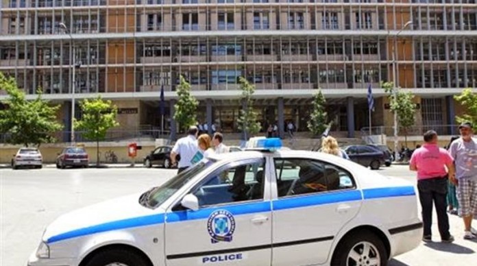 Πεύκη: Εξαρθρώθηκε σπείρα Βούλγαρων που έστηνε την κομπίνα με τα «μαϊμού» τροχαία