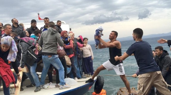 Στους 1.465 ανέρχονται οι πρόσφυγες που ήρθαν στην Ελλάδα το Μάιο