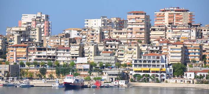 Πρωτιά στην Αλβανία: Η Ελλάδα μακράν ο πρώτος ξένος επενδυτής στη χώρα