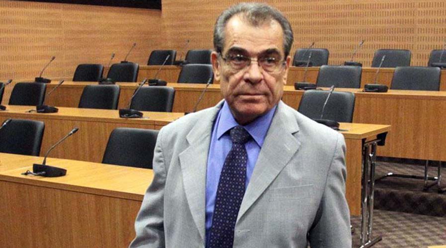 Όλο το κατηγορητήριο για δωροδοκία του πρώην διοικητή της Κεντρικής Τράπεζας Κύπρου