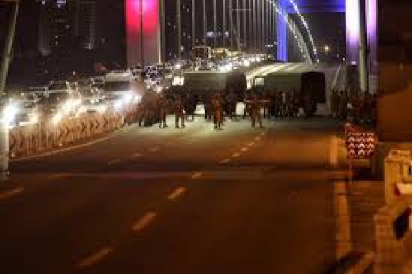 Μετονόμασαν τη γέφυρα του Βοσπόρου στη μνήμη των θυμάτων