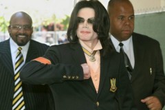 Τι έγινε τη μέρα που πέθανε ο Michael Jackson – Αποκαλύψεις από τον γιατρό του