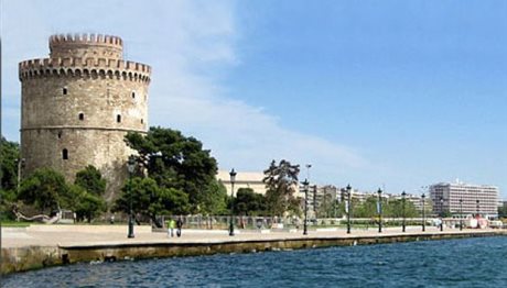Καιρός στη Θεσσαλονίκη: Τοπικές νεφώσεις και «33αρι» σήμερα