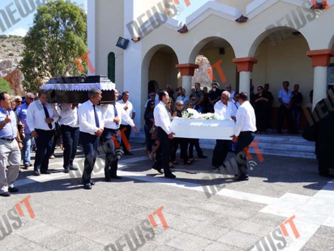 Αίγινα: Ανείπωτος θρήνος στην κηδεία πατέρα και κόρης!