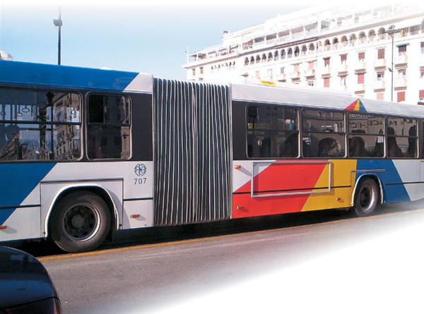 Οδηγός λεωφορείου στη Θεσσαλονίκη καταχειροκροτήθηκε