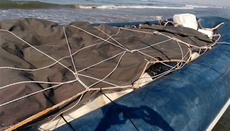 Σχεδόν ένας τόνος κάνναβης βρέθηκε σε σκάφος στο Μεσολόγγι