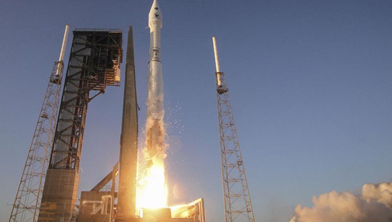 Ταξίδι επτά ετών ξεκίνησε ο «κυνηγός» αστεροειδών της NASA