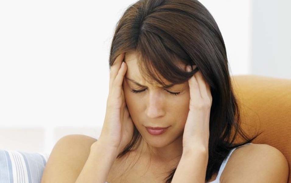 Περισσότεροι από ένας στους πέντε Eλληνες υποφέρουν από πονοκεφάλους